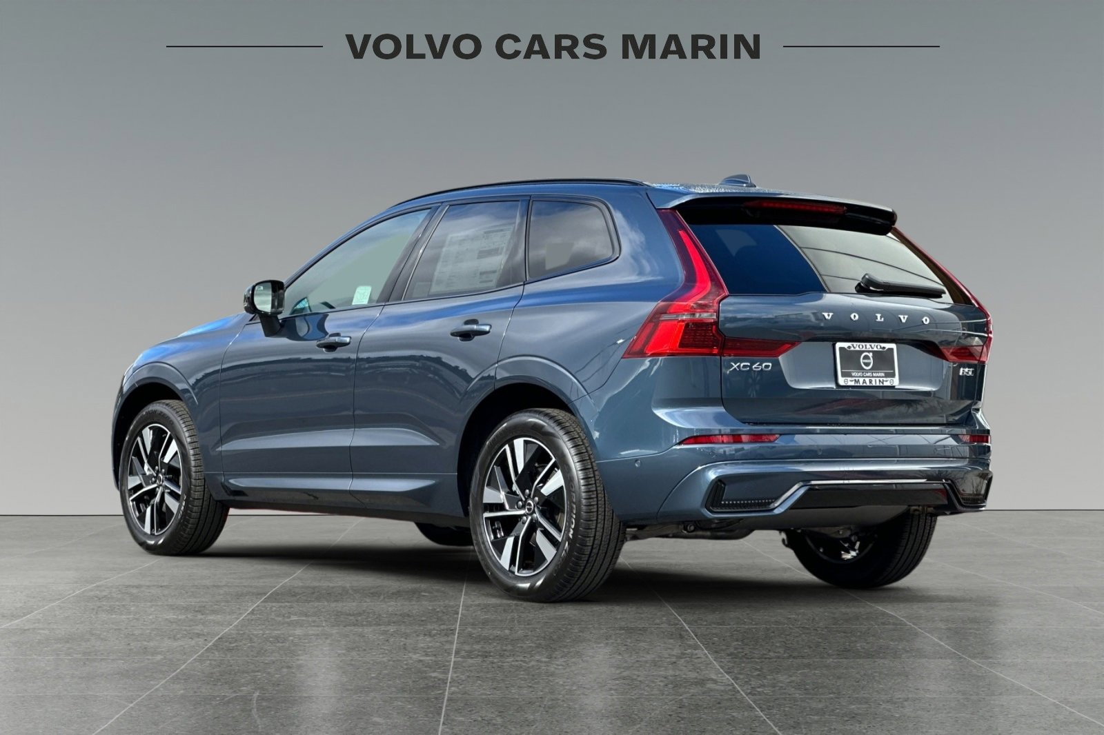 New 2026 Volvo XC60 B5 Plus w/ Protection Package image 6