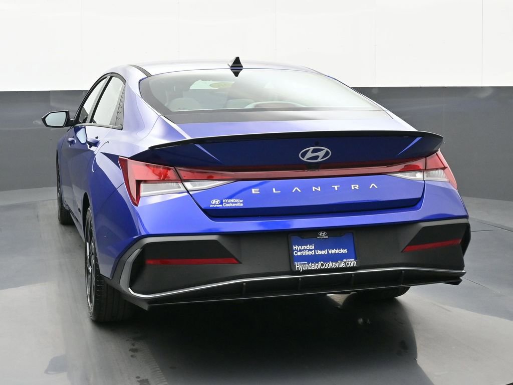 Certified 2026 Hyundai Elantra Sport w/ Cargo Package FWD image 5