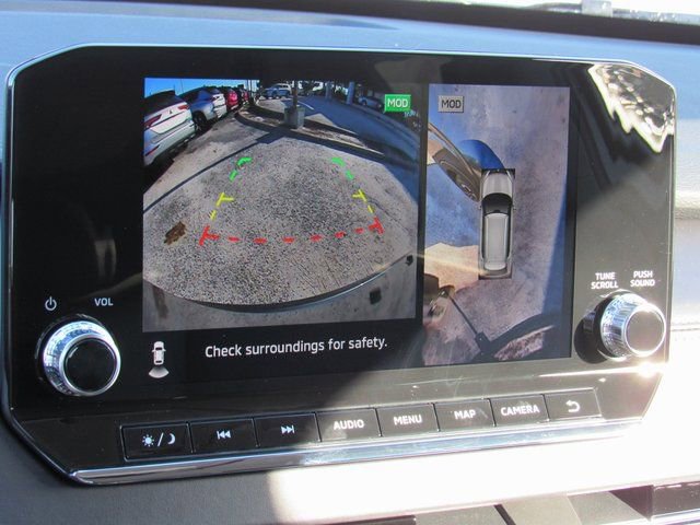 New 2025 Mitsubishi Outlander SE image 15