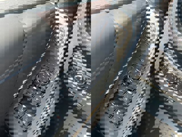 New 2026 Ford F250 Platinum image 40