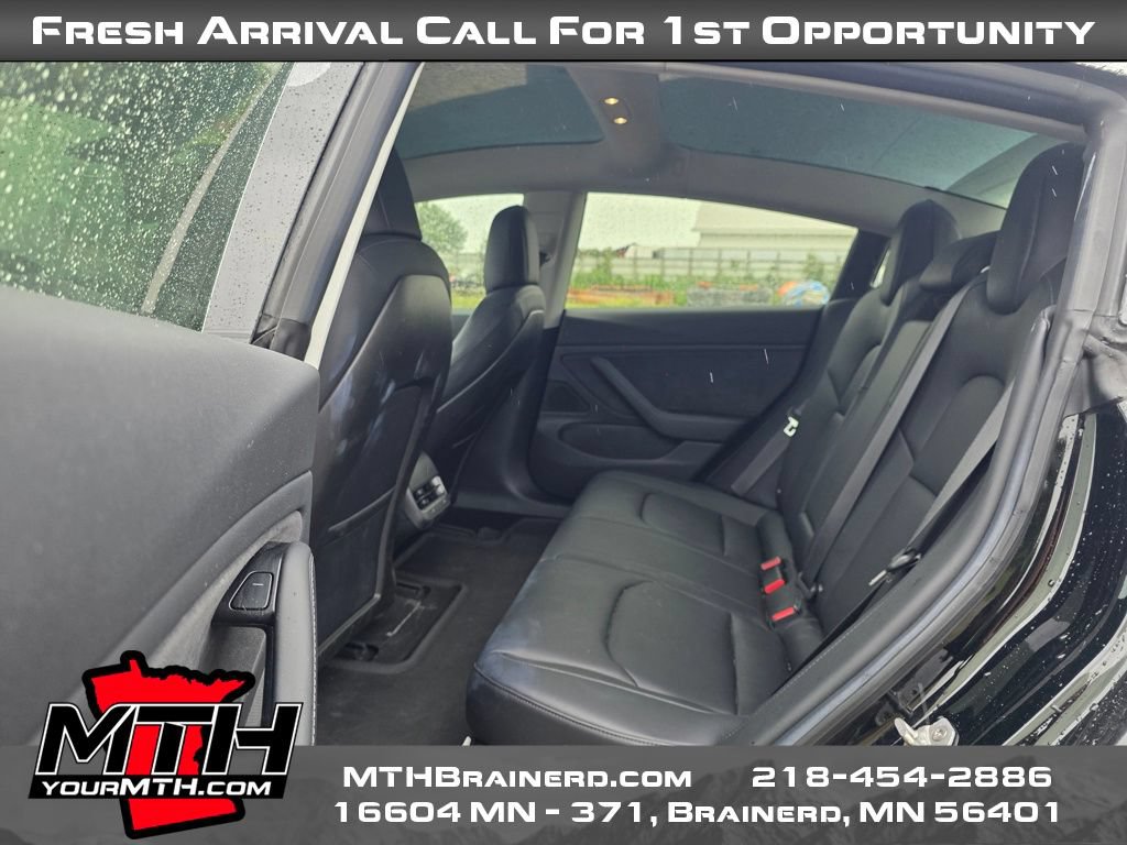 Used 2018 Tesla Model 3 Mid Range RWD image 10