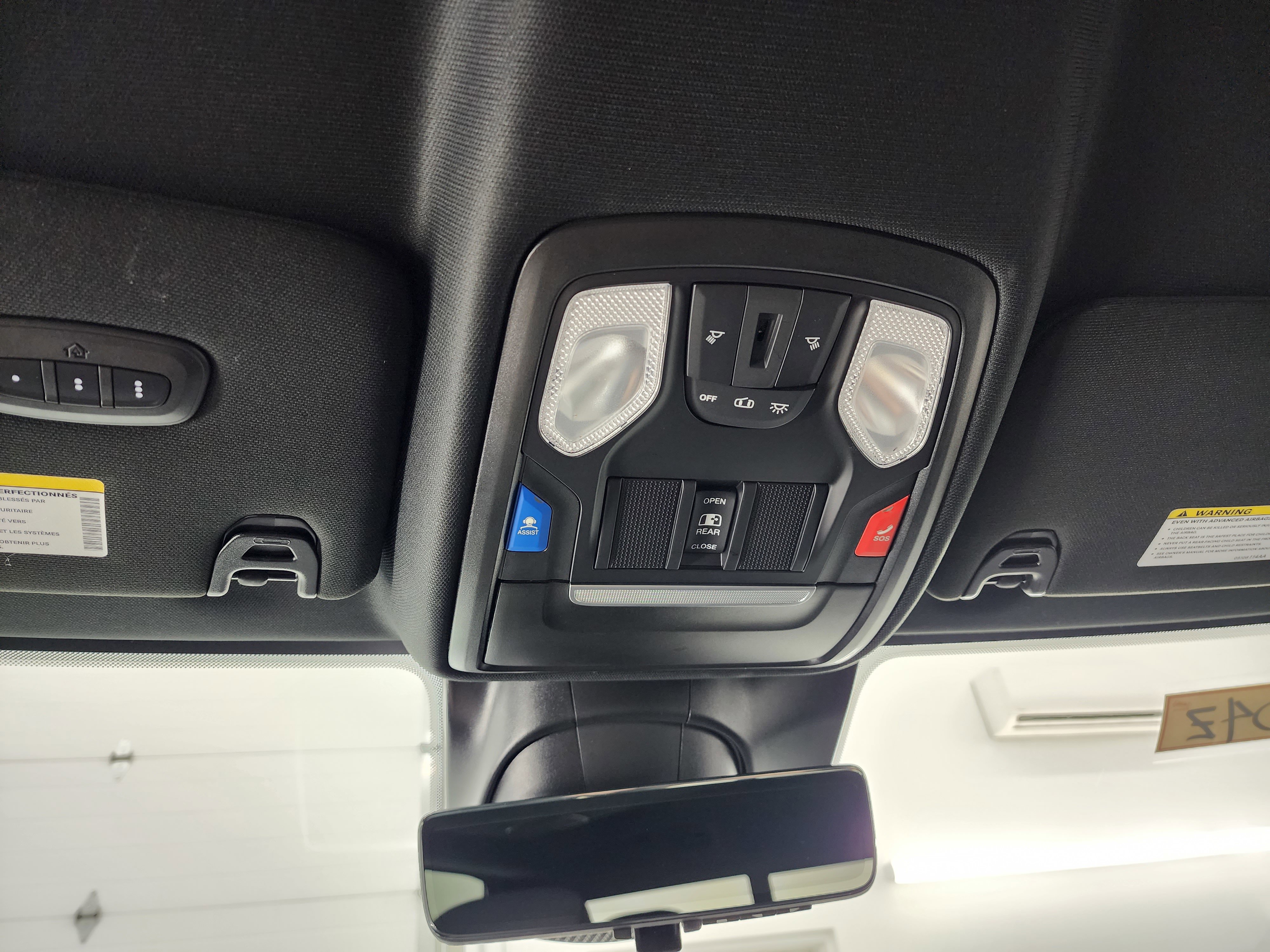 Used 2022 RAM 3500 Big Horn w/ Level B Equipment Group image 12