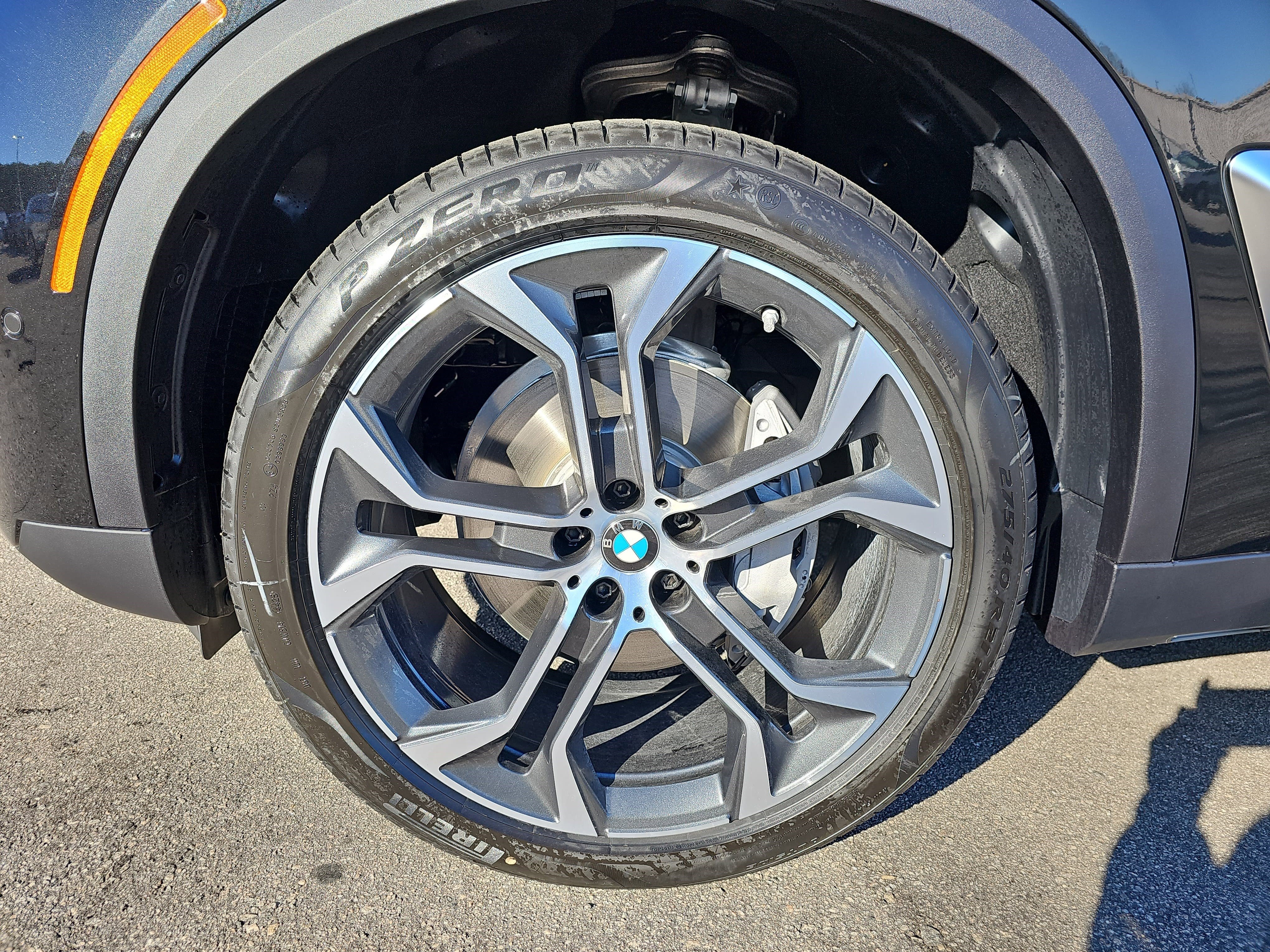 New 2026 BMW X5 xDrive40i w/ Climate Comfort Package image 33