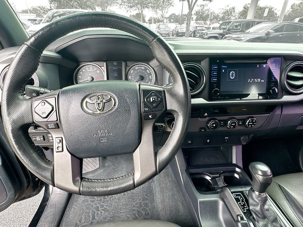 Used 2017 Toyota Tacoma TRD Off-Road RWD image 12