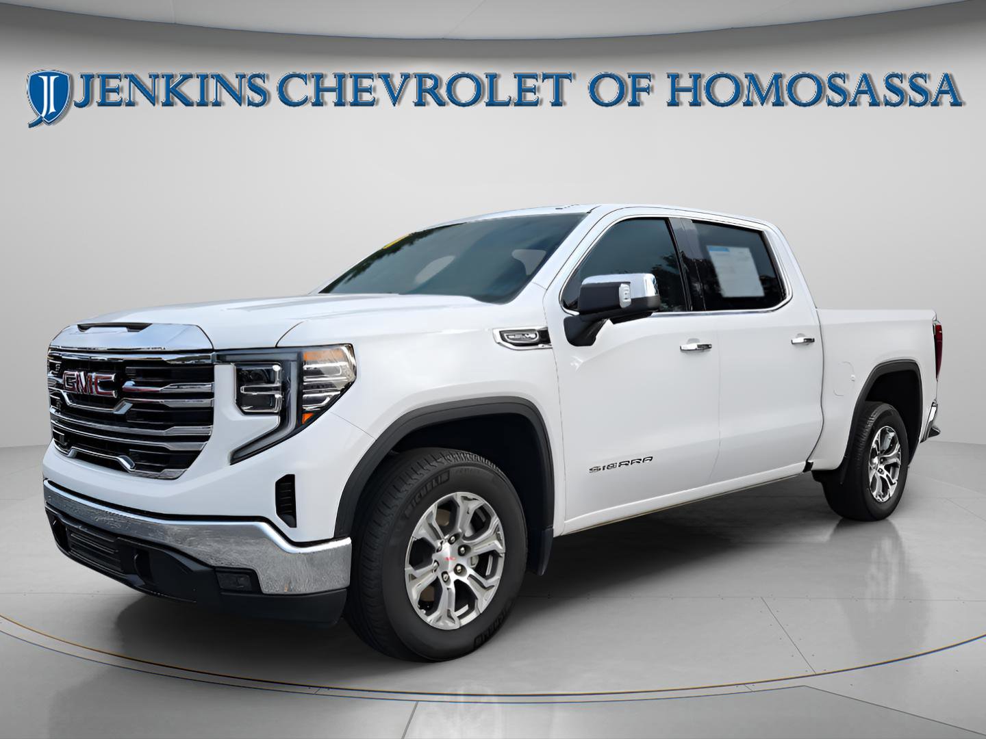 Used 2024 GMC Sierra 1500 SLT image 5