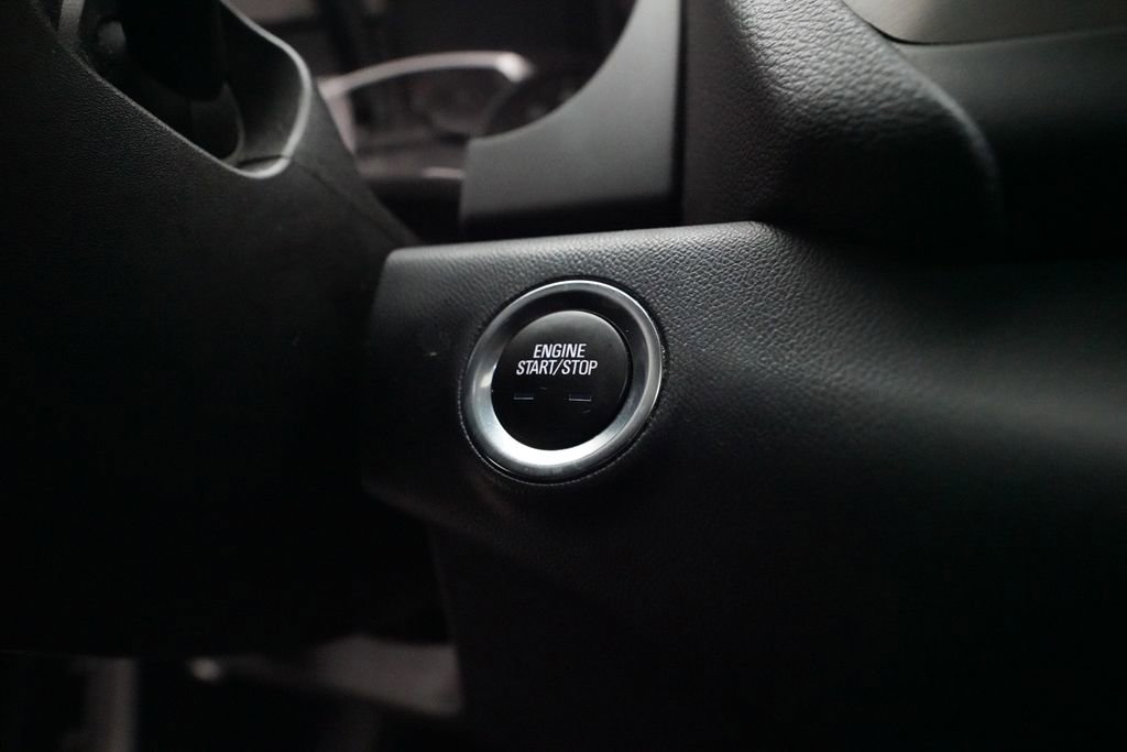 Used 2022 GMC Terrain SLT image 31