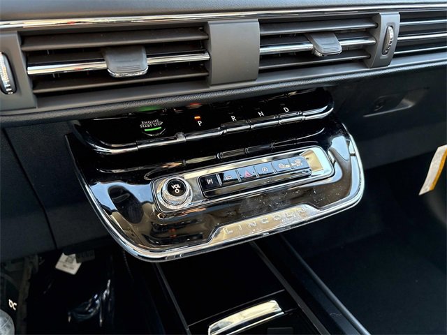 New 2026 Lincoln Corsair Reserve image 30