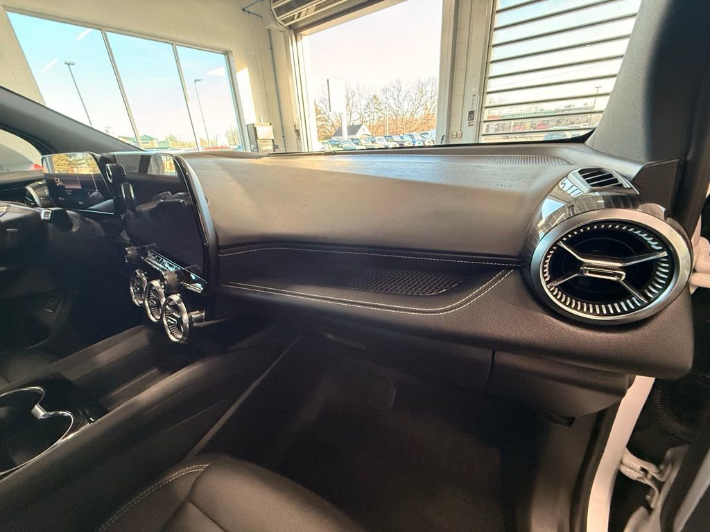 Used 2024 Chevrolet Blazer EV LT image 18