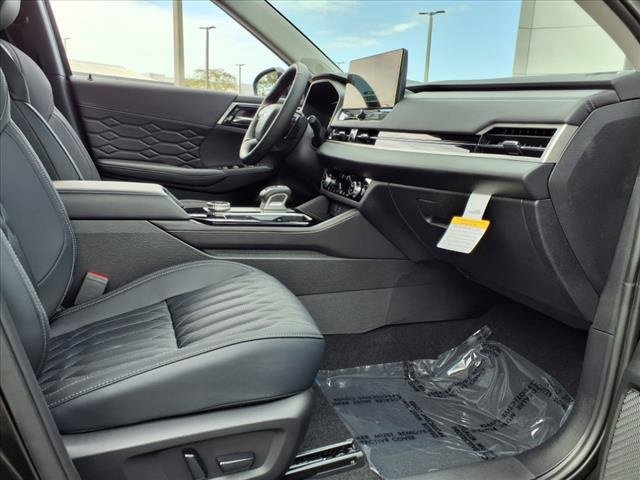 New 2025 Mitsubishi Outlander SEL image 35