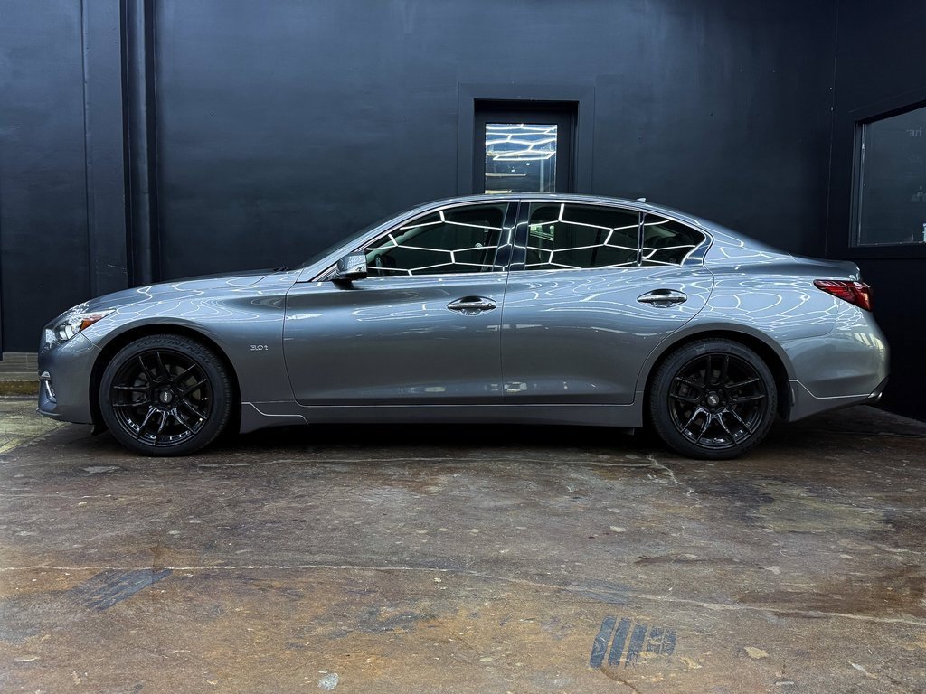 Used 2018 INFINITI Q50 Luxe w/ Essential Package (3.0T Luxe) image 5