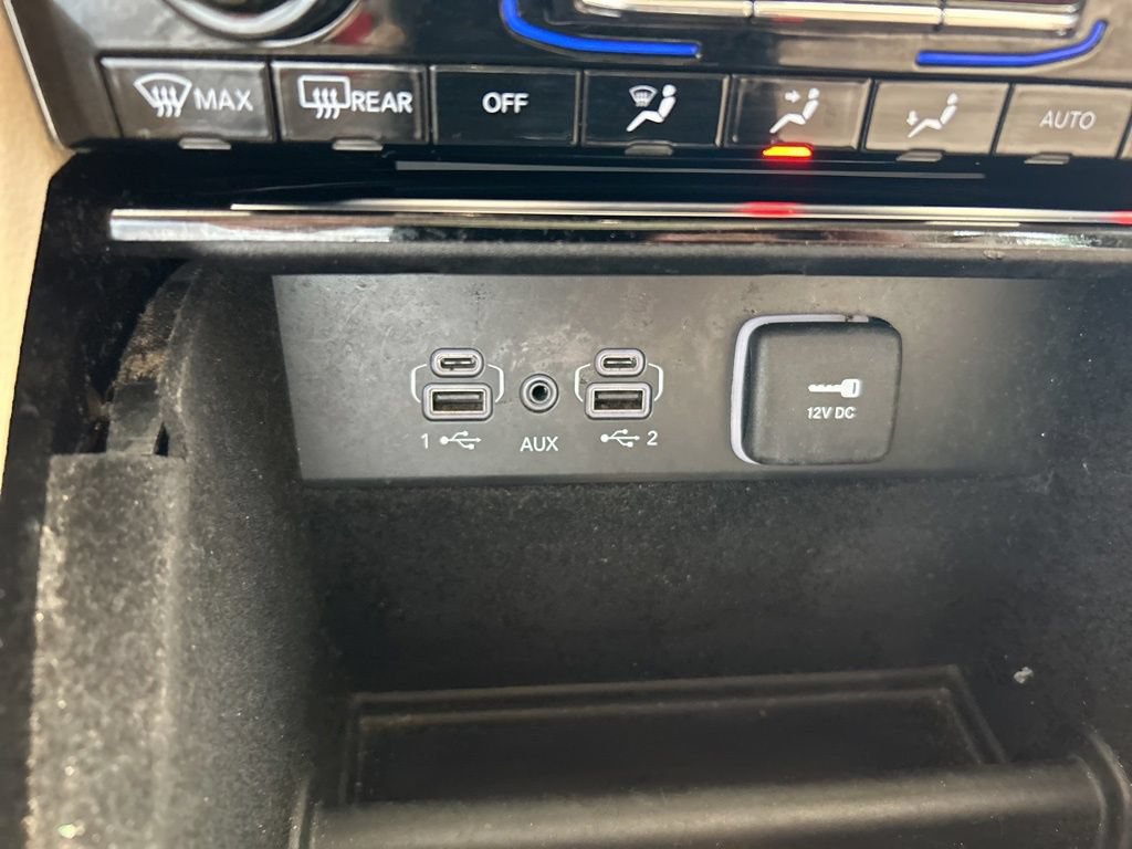Used 2021 Jeep Grand Cherokee L Limited RWD image 45