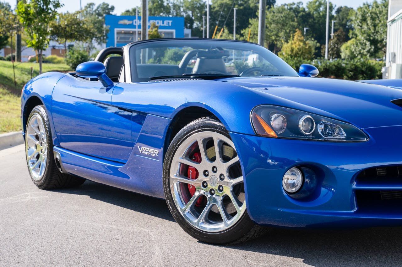 Used 2006 Dodge Viper SRT-10 RWD image 14