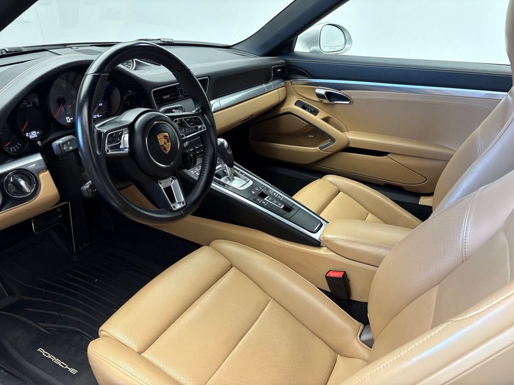 Certified 2017 Porsche 911 Carrera 4S AWD/4WD image 5