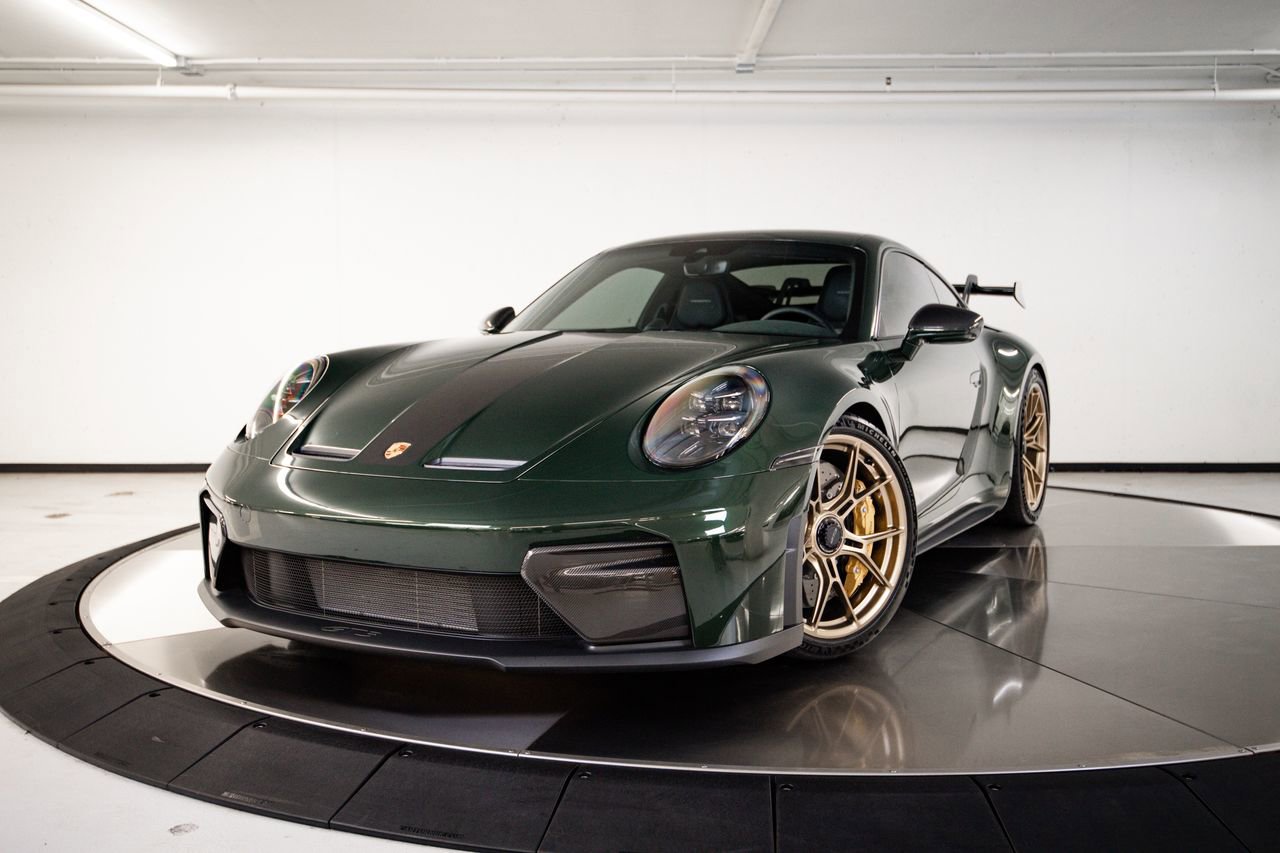 Certified 2025 Porsche 911 GT3 RWD image 1