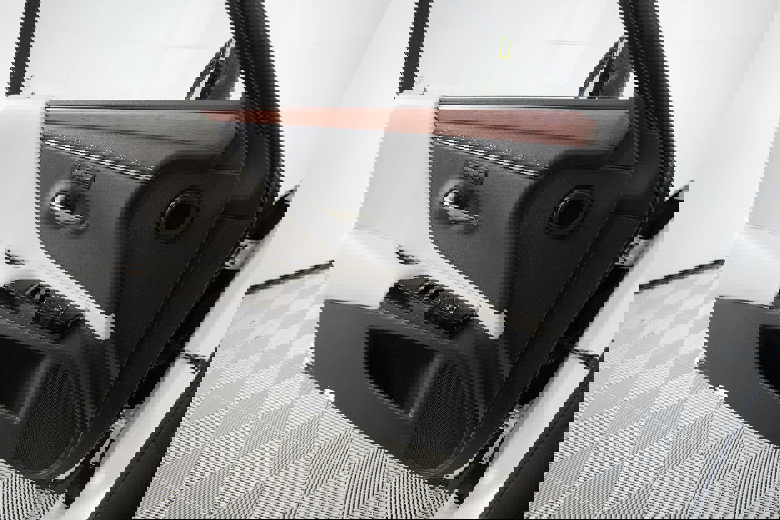 New 2025 Lexus ES 350 w/ Premium Package image 10