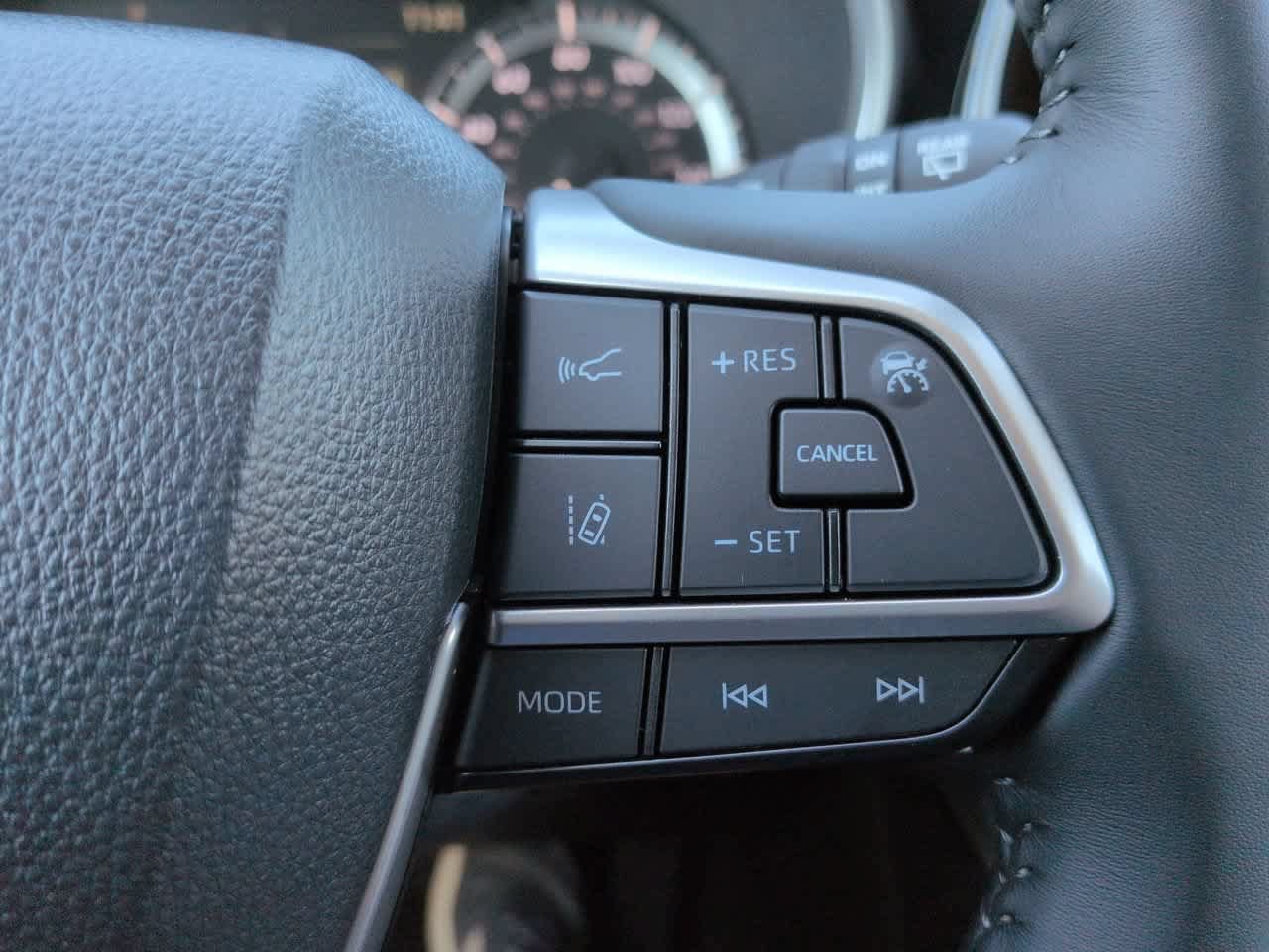 New 2026 Toyota Highlander XLE AWD/4WD image 26