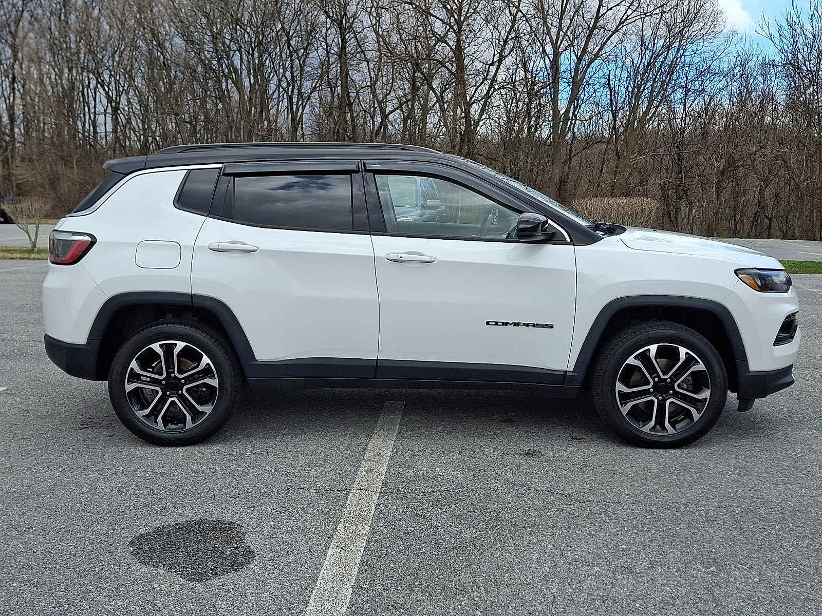 Used 2022 Jeep Compass Limited w/ Sun and Sound Group image 7