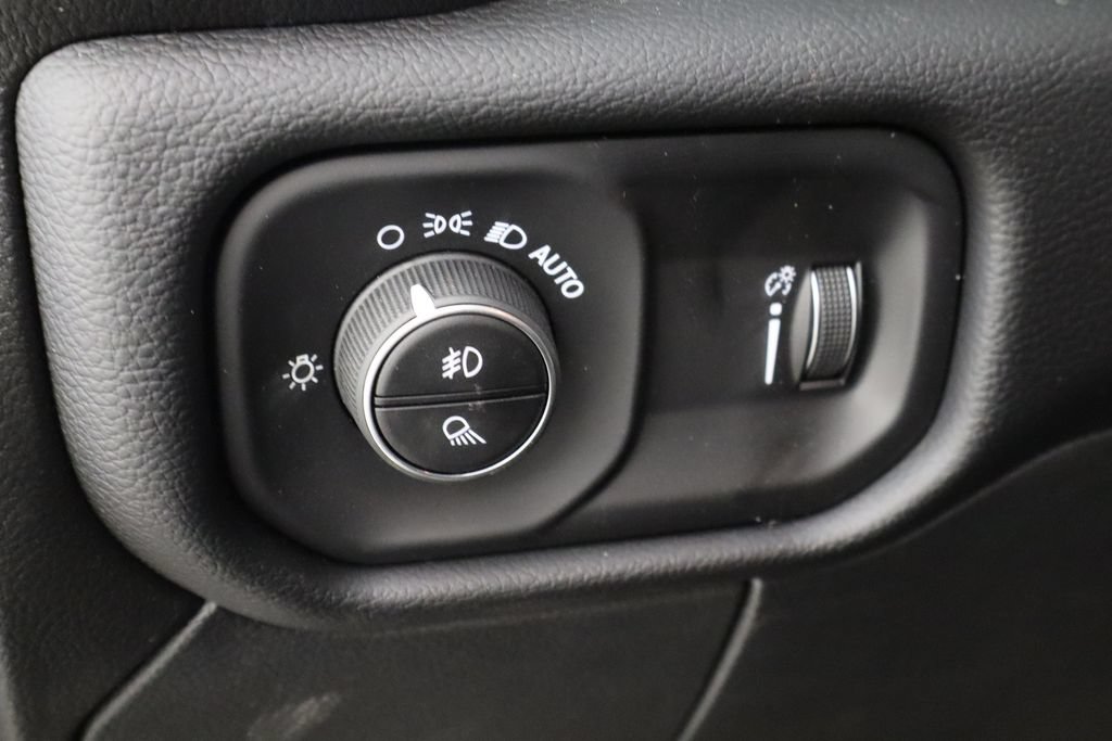 New 2026 RAM 2500 Big Horn AWD/4WD image 22