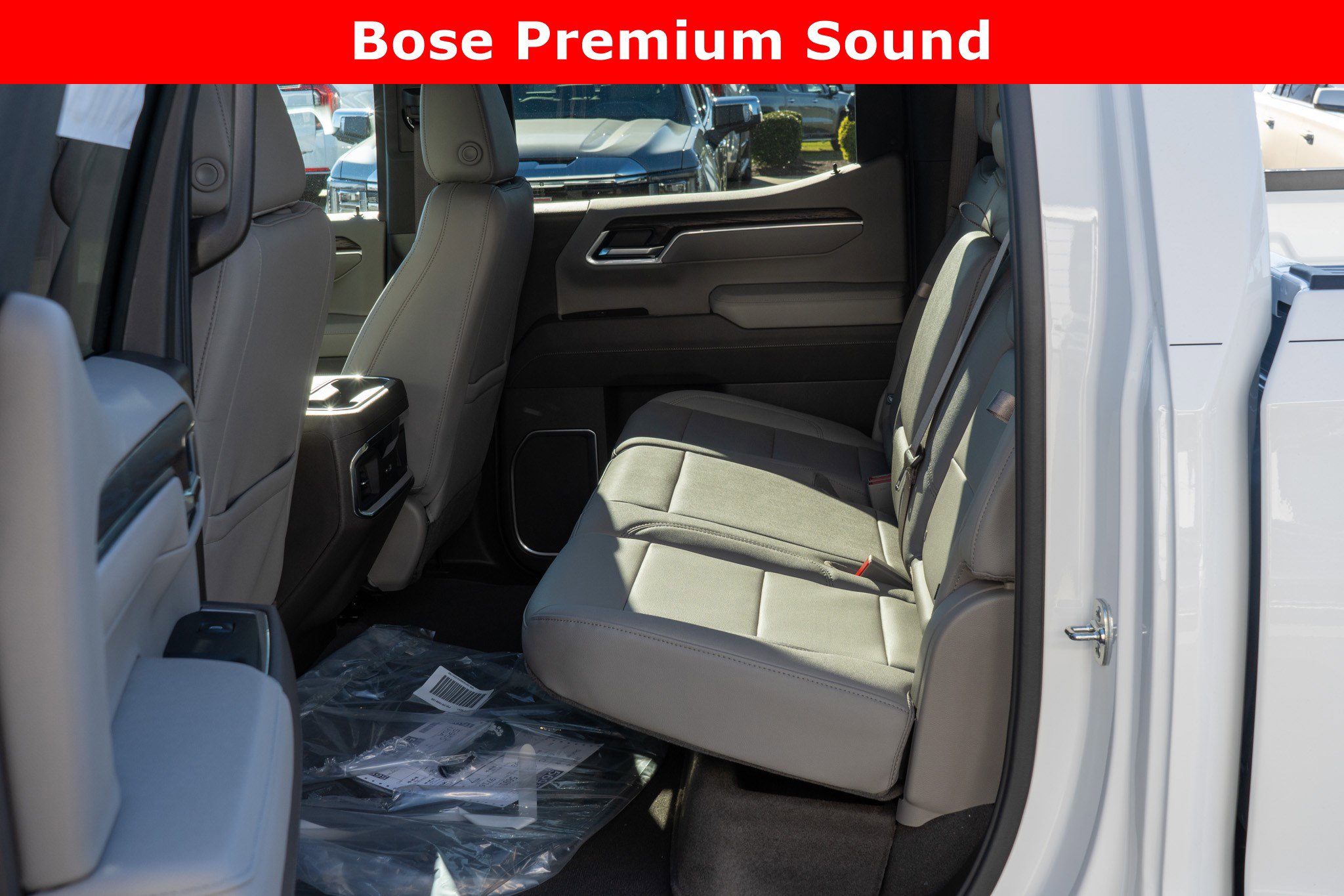 New 2026 GMC Sierra 1500 SLT w/ SLT Premium Package image 19