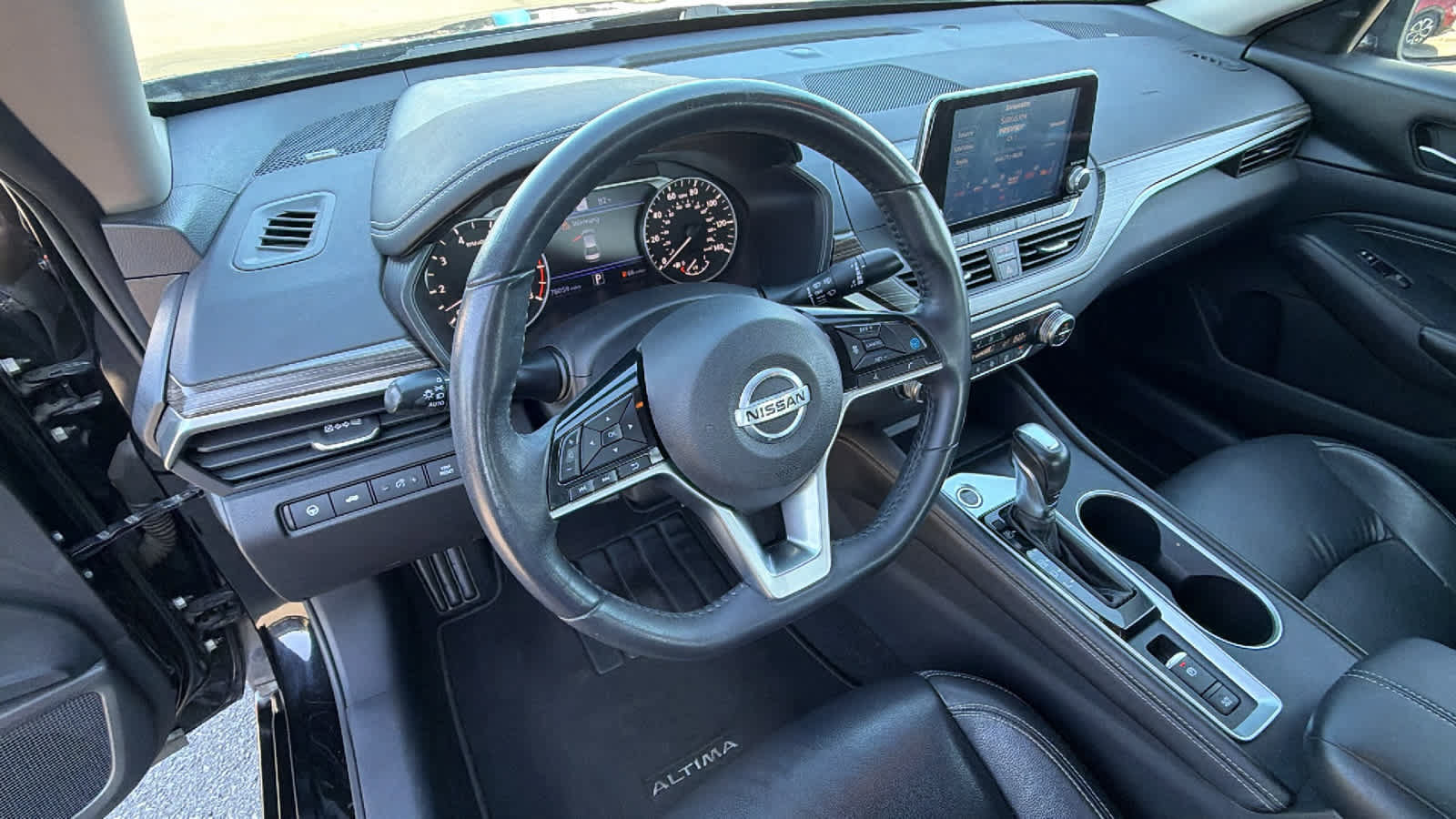 Used 2019 Nissan Altima 2.5 SL FWD image 10