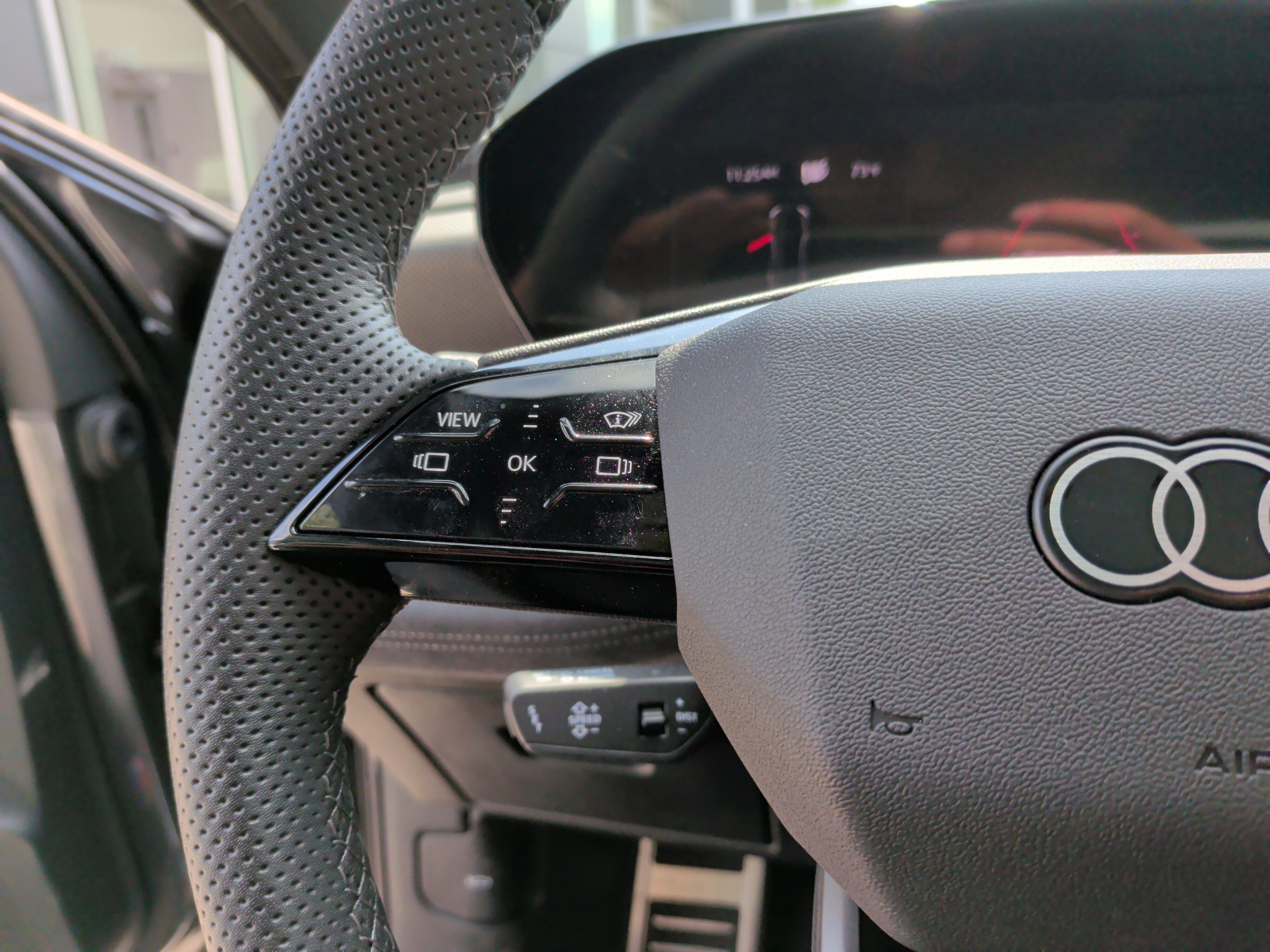 Used 2025 Audi S6 e-tron Premium Plus w/ Premium Plus image 21