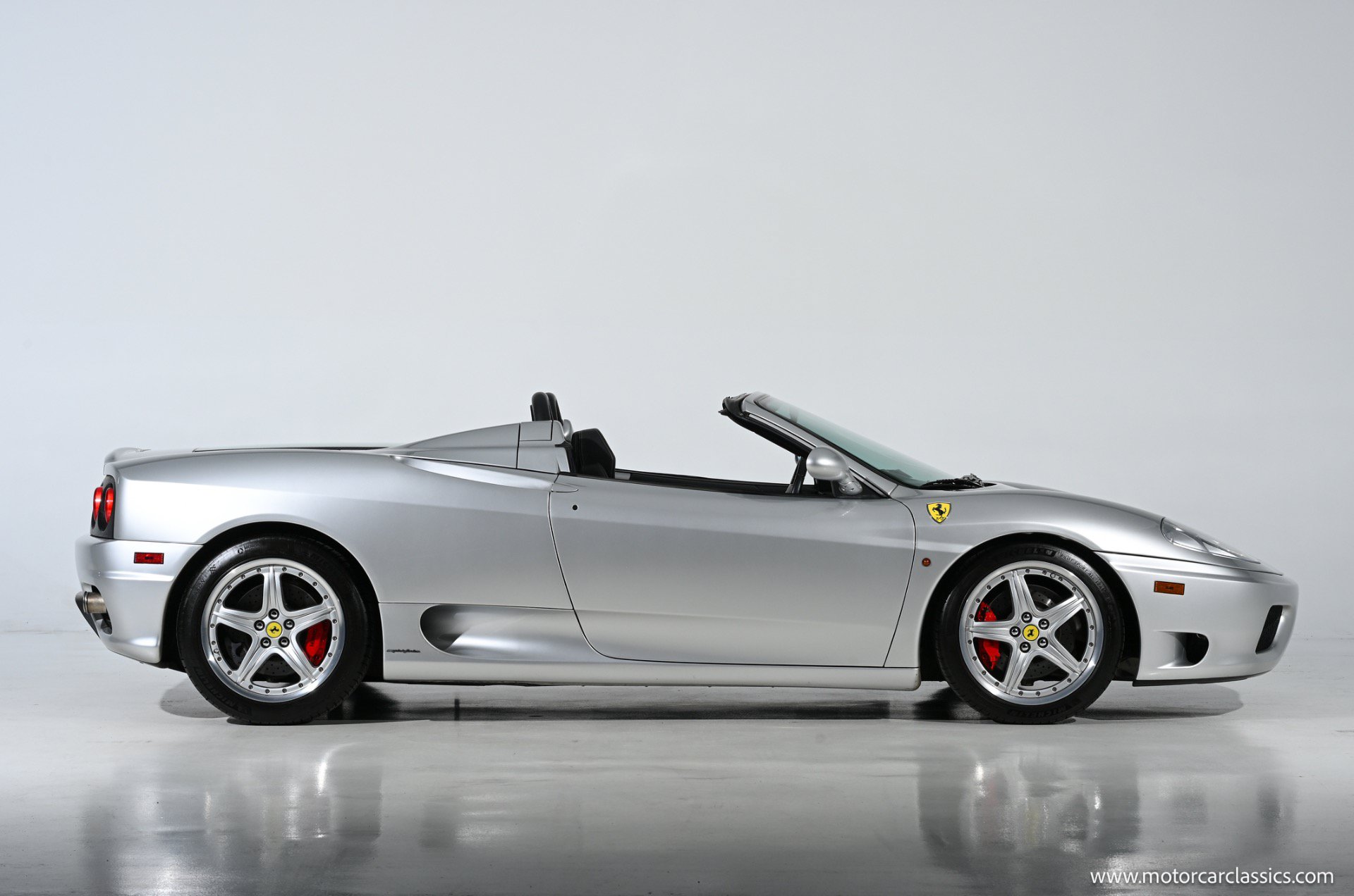 Used 2004 Ferrari 360 Spider RWD image 12