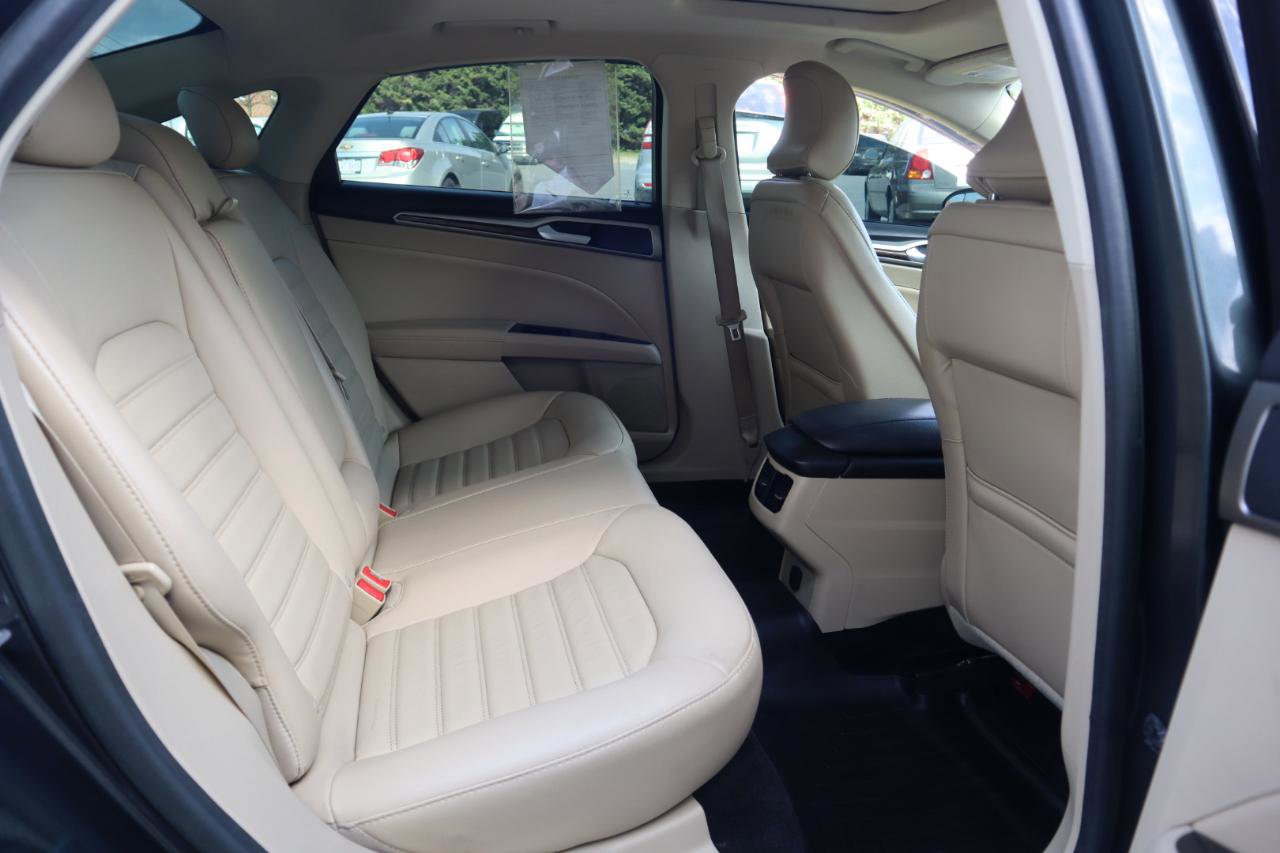 Used 2016 Ford Fusion SE w/ Equipment Group 202A image 41