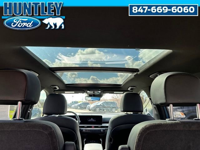 Used 2025 Kia Sorento SX Prestige image 10