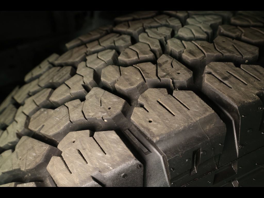 Used 2022 Jeep Wrangler Sport S image 9