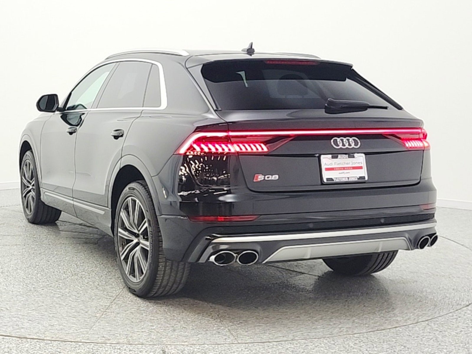 Used 2023 Audi SQ8 Prestige image 7