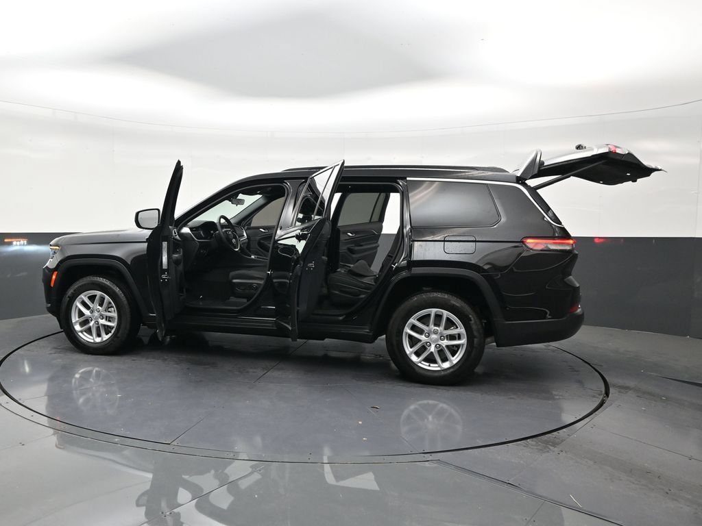 Used 2025 Jeep Grand Cherokee L Laredo w/ Luxury Tech Group I AWD/4WD image 30