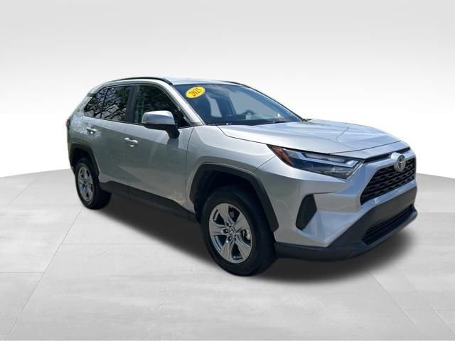 Certified 2025 Toyota RAV4 XLE AWD/4WD image 7