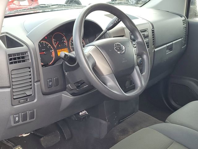 Used 2015 Nissan Titan S image 17