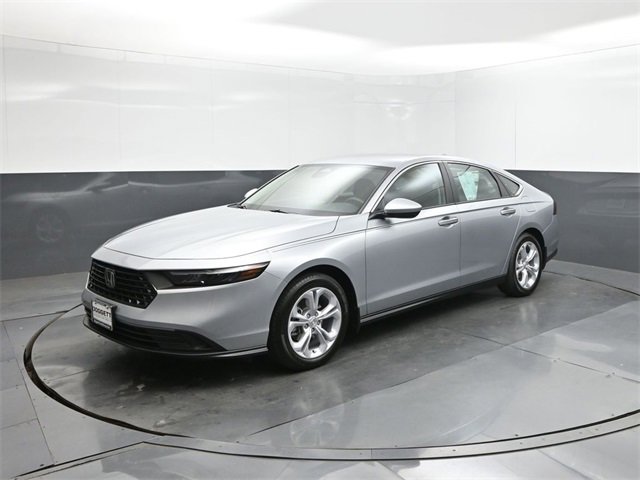 New 2025 Honda Accord LX image 1