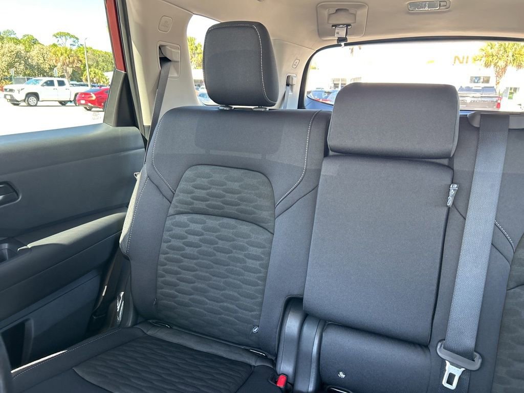 New 2026 Nissan Pathfinder SV image 13