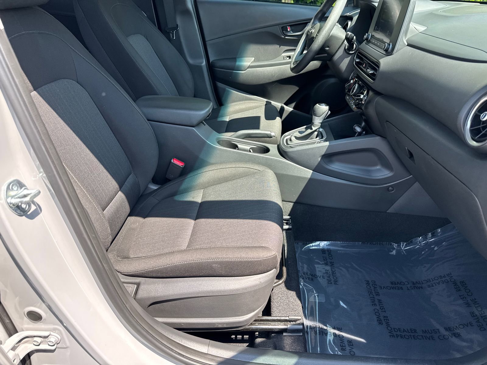 Used 2023 Hyundai Kona SEL w/ Cargo Package AWD/4WD image 13