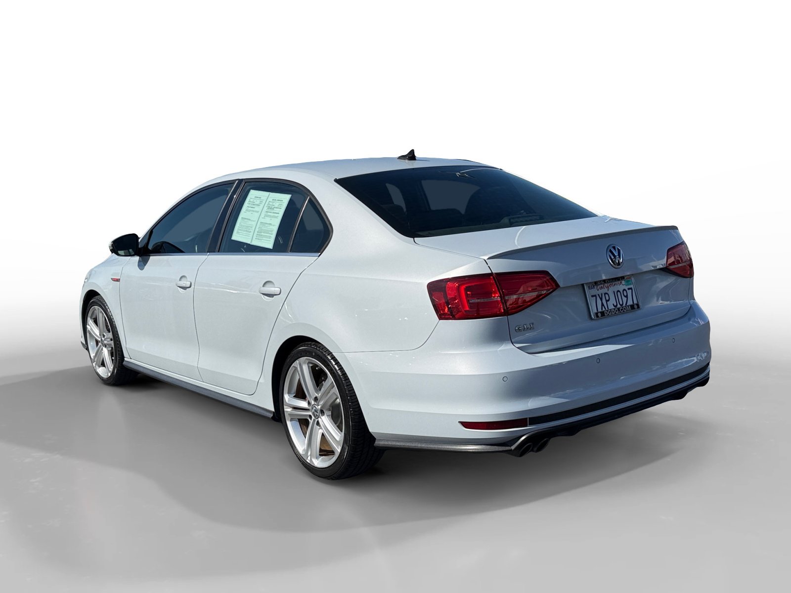Used 2017 Volkswagen Jetta GLI FWD image 3