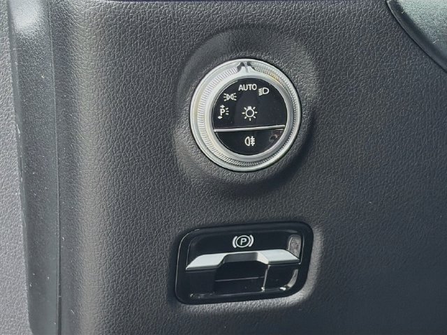 New 2027 Mercedes-Benz CLE 450 4MATIC Cabriolet image 9