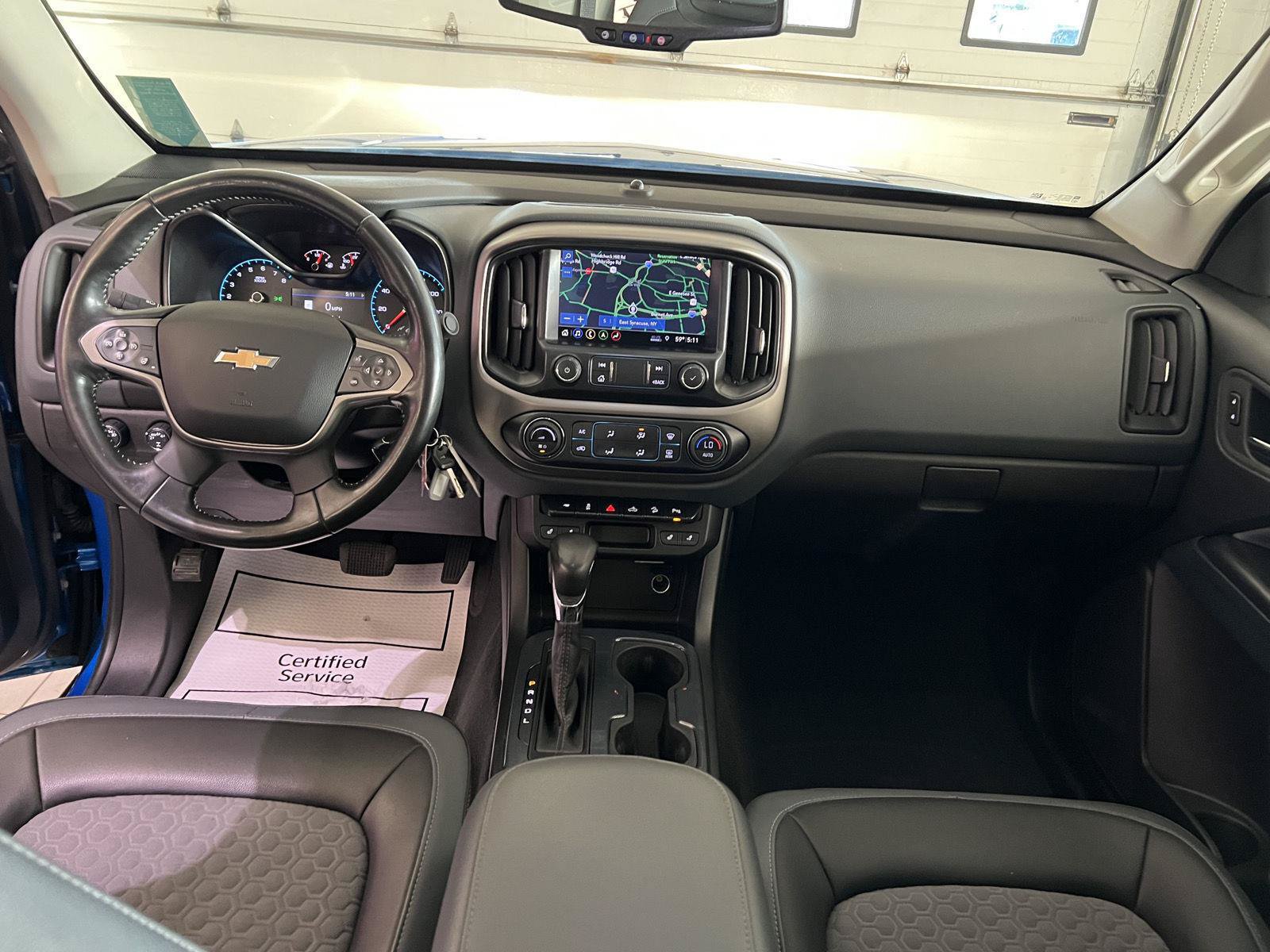 Used 2022 Chevrolet Colorado Z71 AWD/4WD image 31