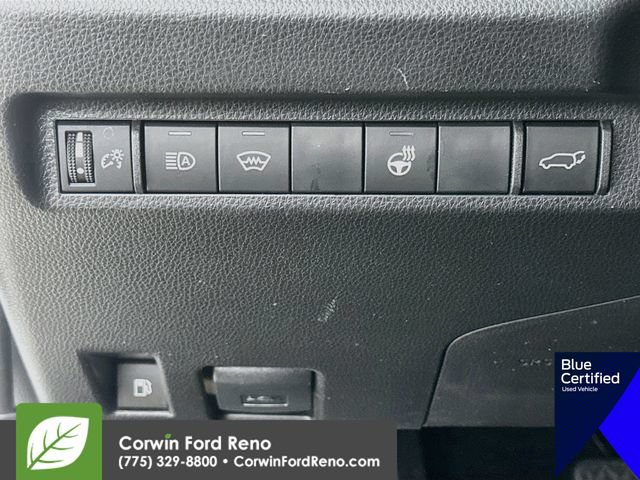 Used 2024 Toyota RAV4 SE w/ Convenience Package AWD/4WD image 14