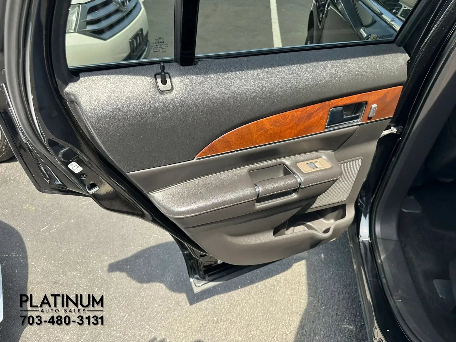 Used 2014 Lincoln MKX AWD w/ Equipment Group 102A image 20