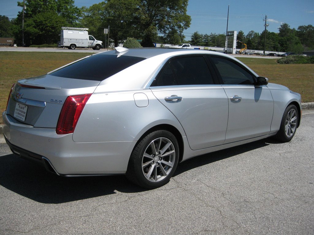 Used 2018 Cadillac CTS Luxury RWD image 7