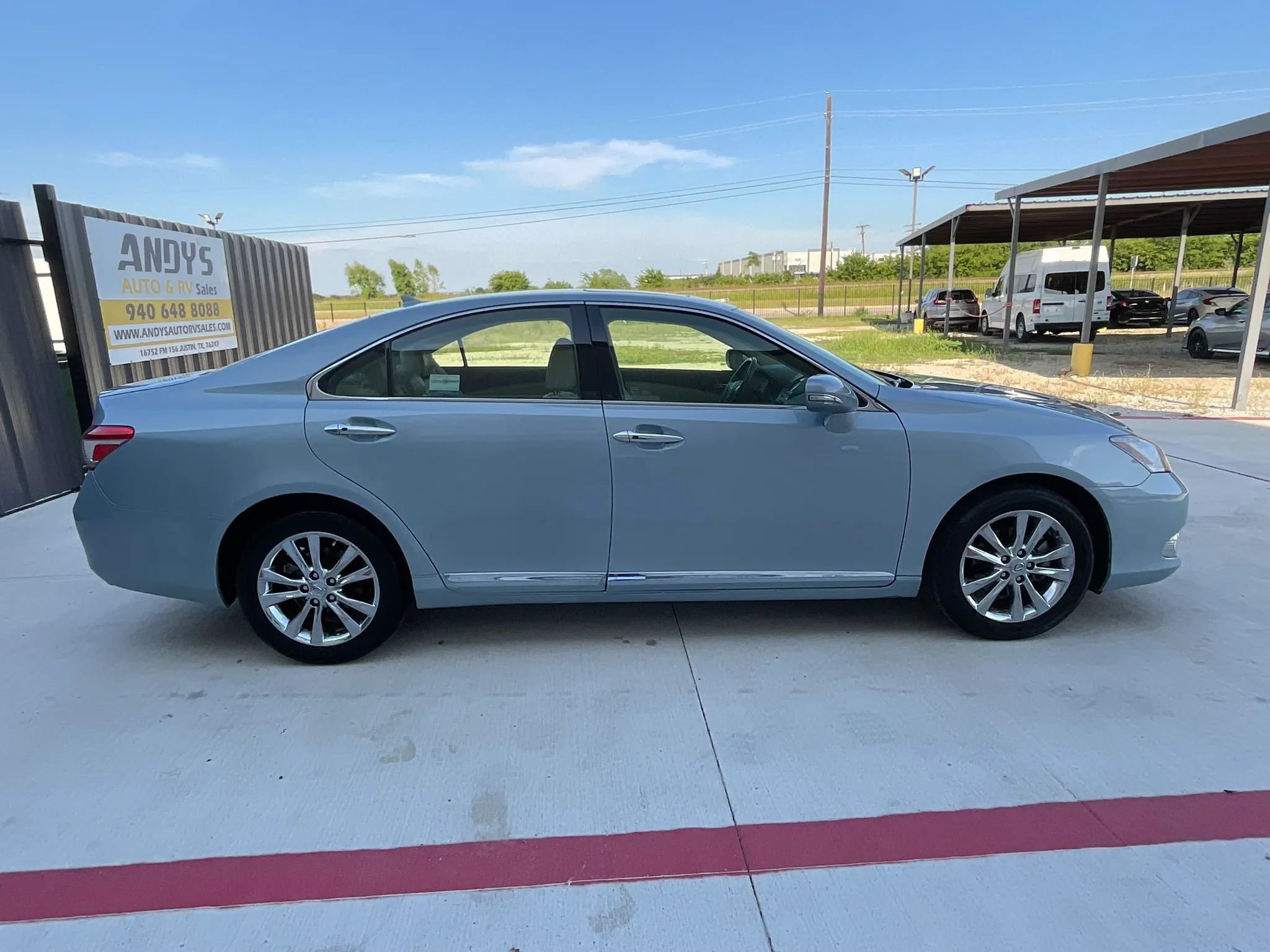 Used 2011 Lexus ES 350 FWD image 11