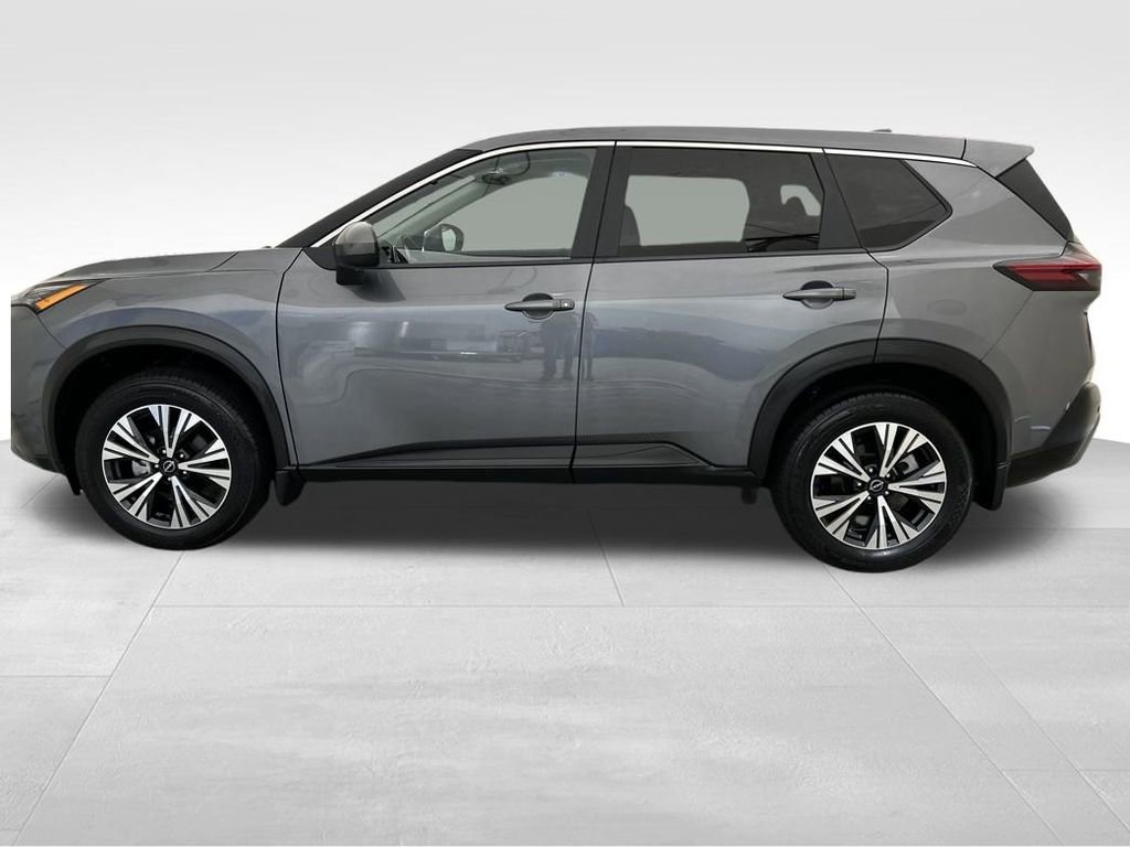 Used 2023 Nissan Rogue SV image 17