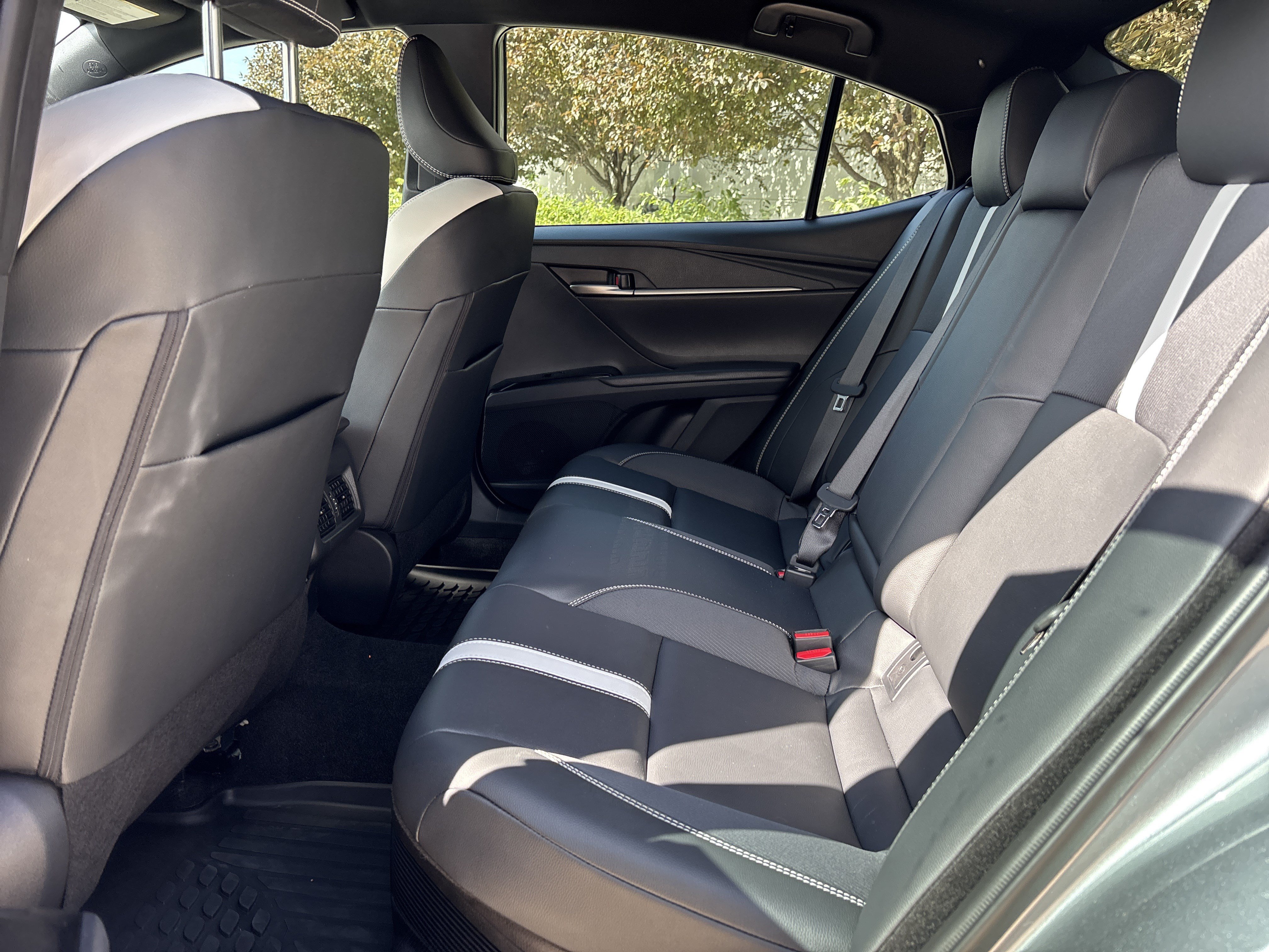 Certified 2026 Toyota Camry SE FWD image 30