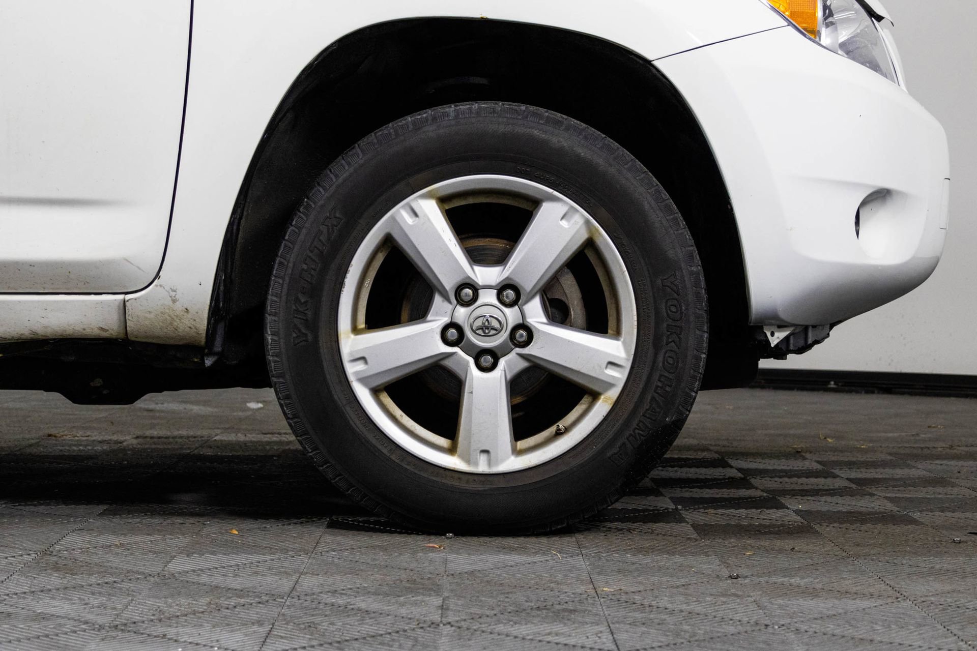 Used 2007 Toyota RAV4 4WD image 34