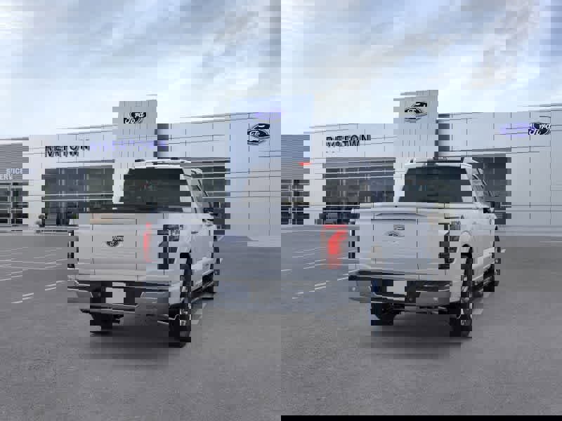 New 2025 Ford F150 Lariat w/ Equipment Group 502A High image 8