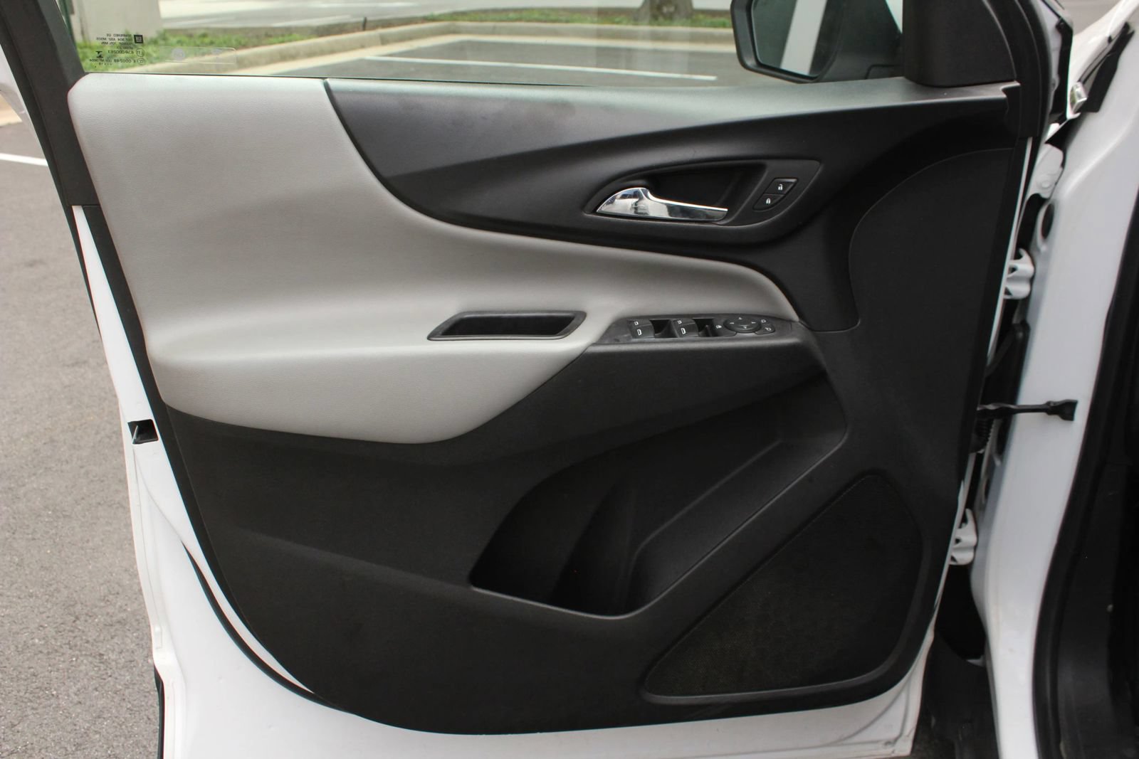 Used 2019 Chevrolet Equinox LT AWD/4WD image 15