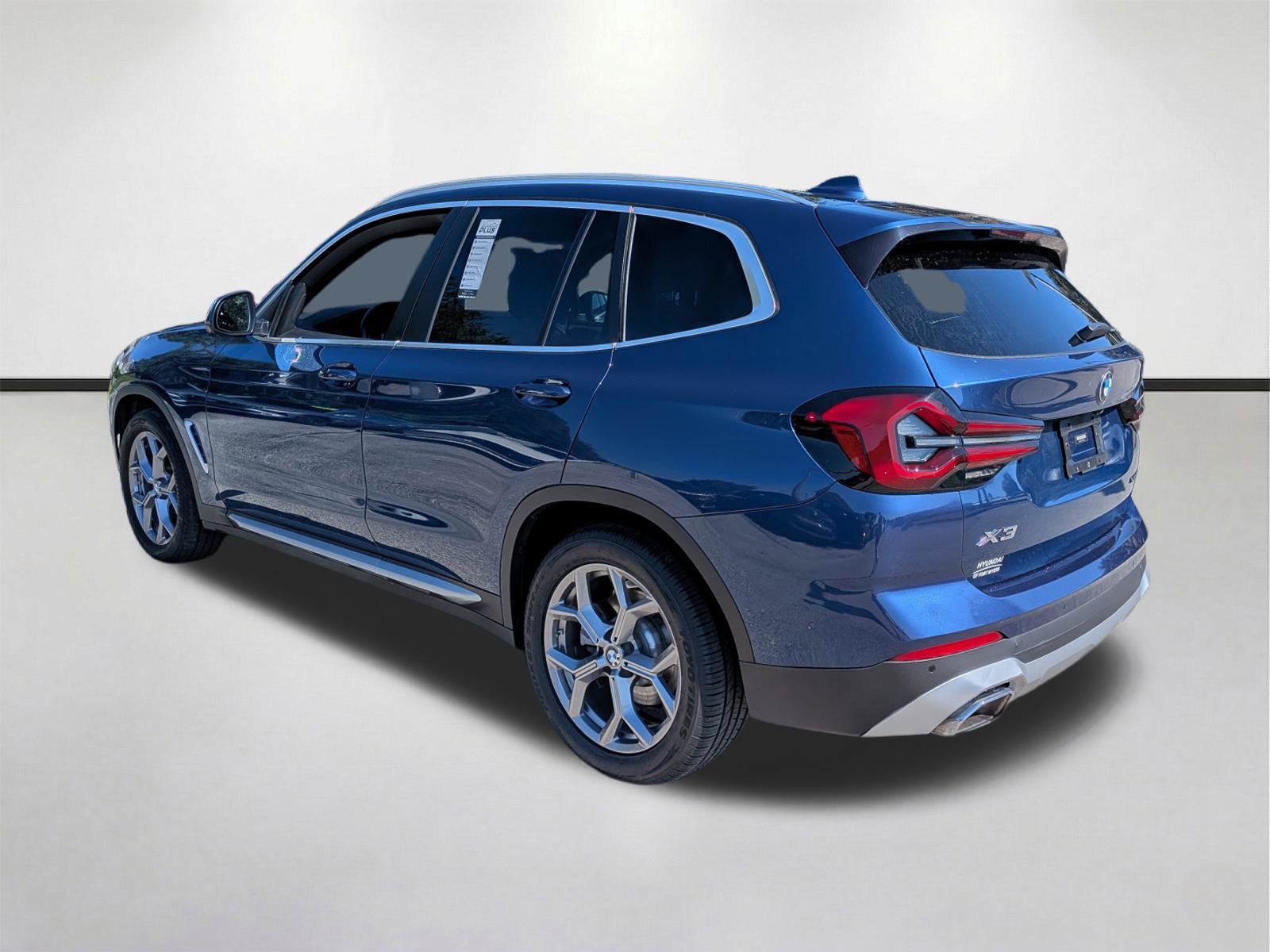 Used 2023 BMW X3 sDrive30i w/ Convenience Package RWD image 6