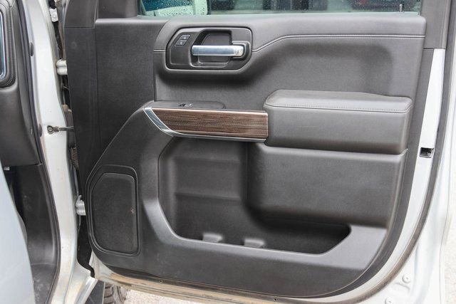 Used 2021 Chevrolet Silverado 1500 RST image 16